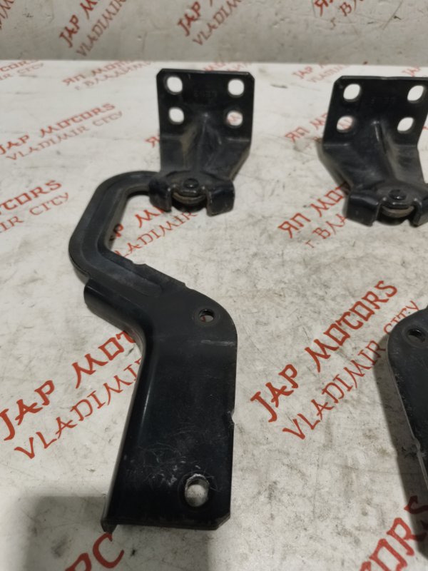 Петля крышки багажника, 5000 рублей, Владимир