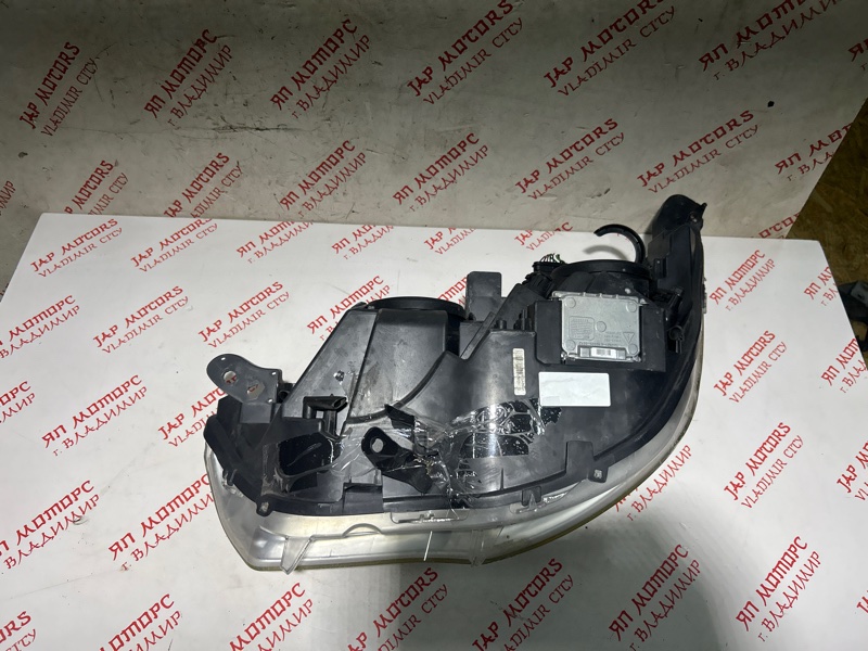 Фара ксеноновая, 14000 рублей, Владимир