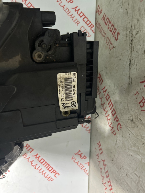 Фара ксеноновая, 12000 рублей, Владимир