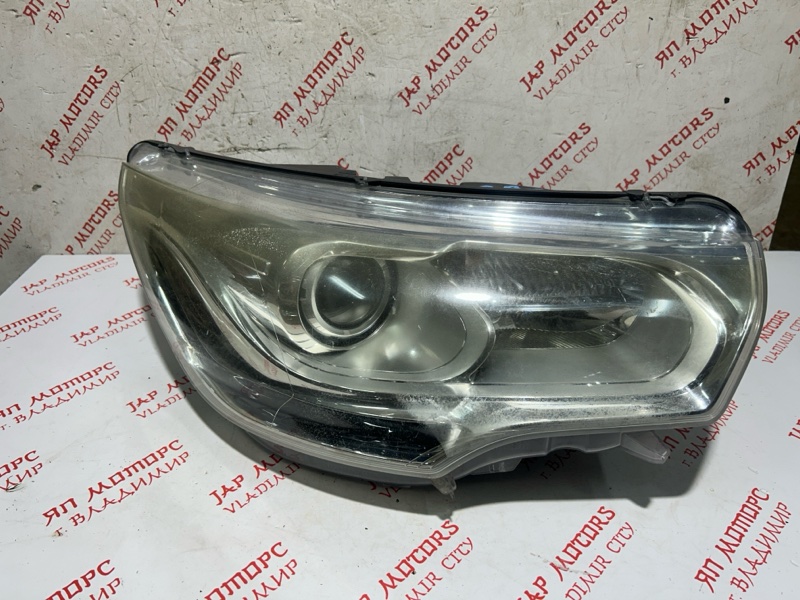 Фара ксеноновая, 12000 рублей, Владимир