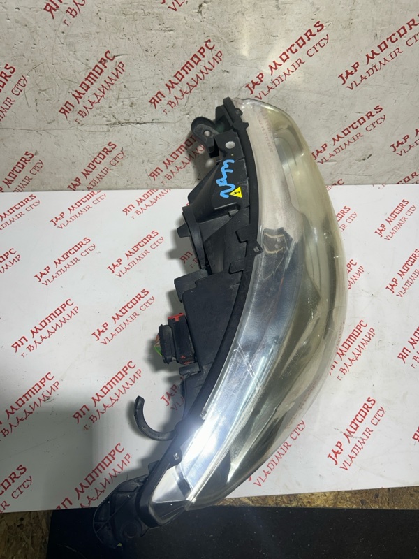 Фара ксеноновая, 12000 рублей, Владимир