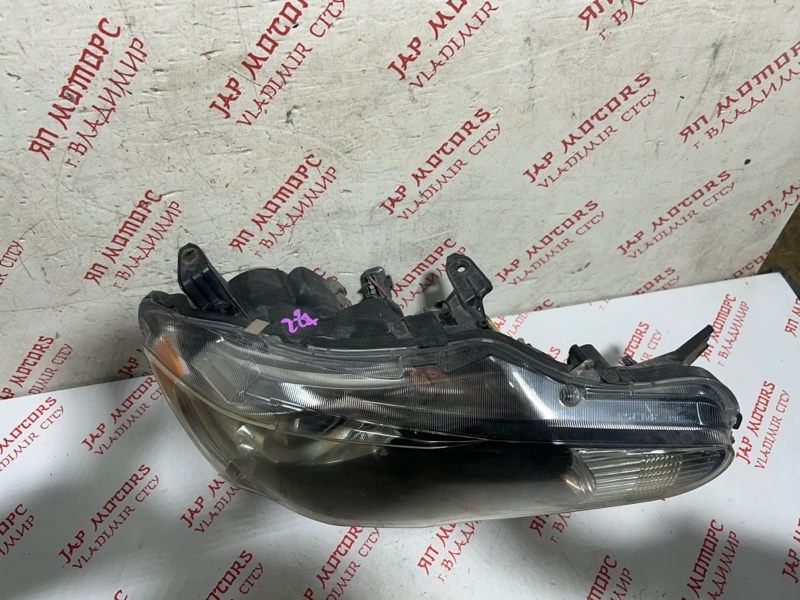 Фара ксеноновая, 12000 рублей, Владимир