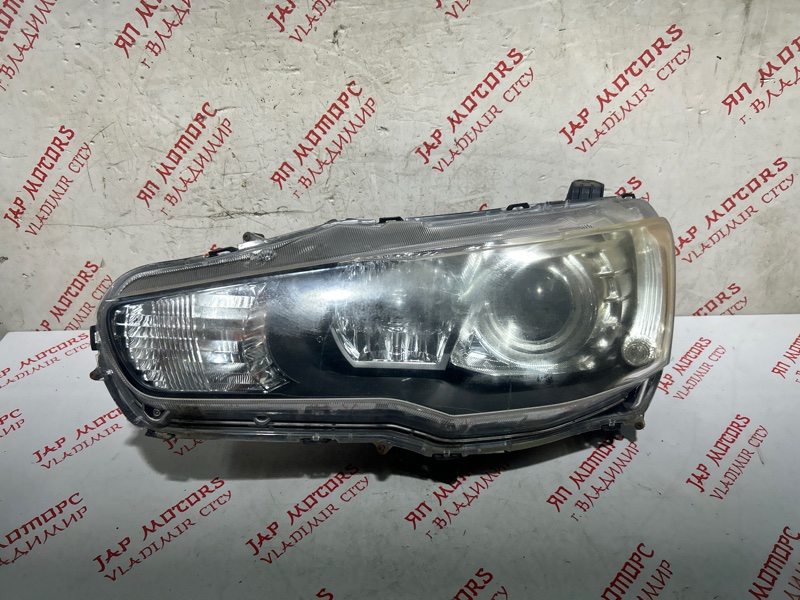 Фара ксеноновая, 12000 рублей, Владимир