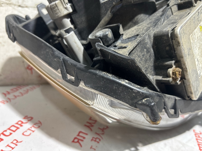 Фара ксеноновая, 12000 рублей, Владимир