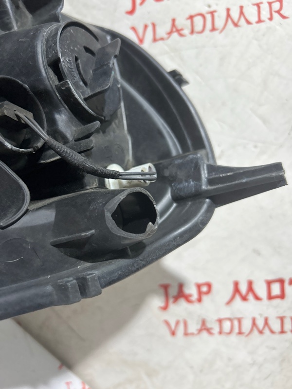 Фара ксеноновая, 10000 рублей, Владимир