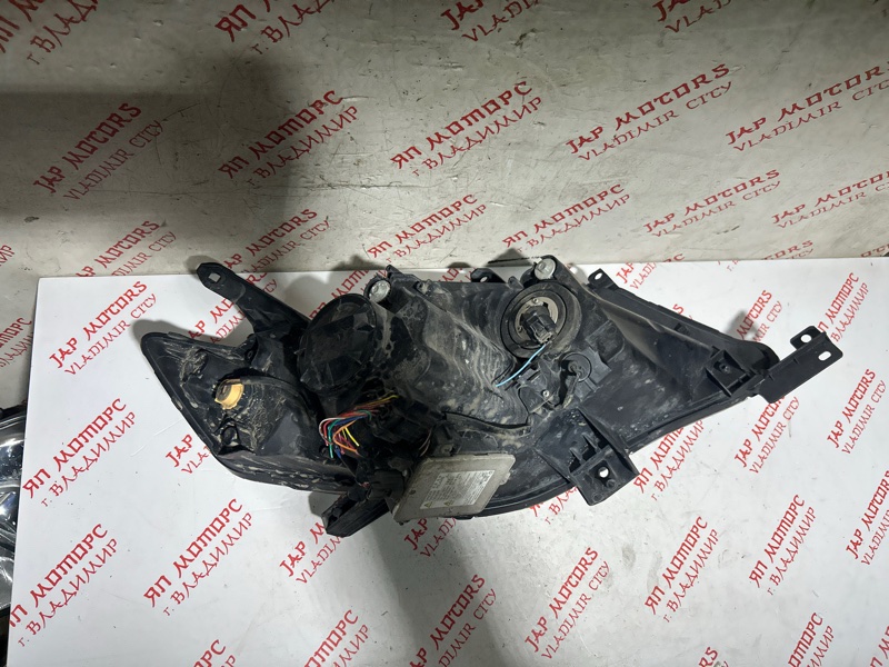 Фара ксеноновая, 10000 рублей, Владимир