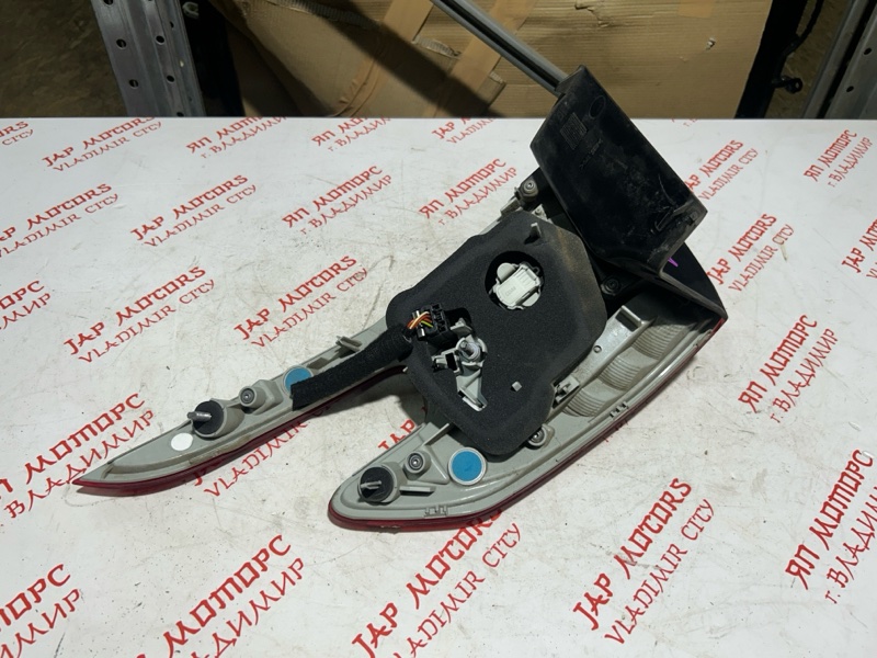 Фонарь задний, 6000 рублей, Владимир