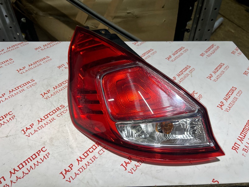 Фонарь задний, 8000 рублей, Владимир