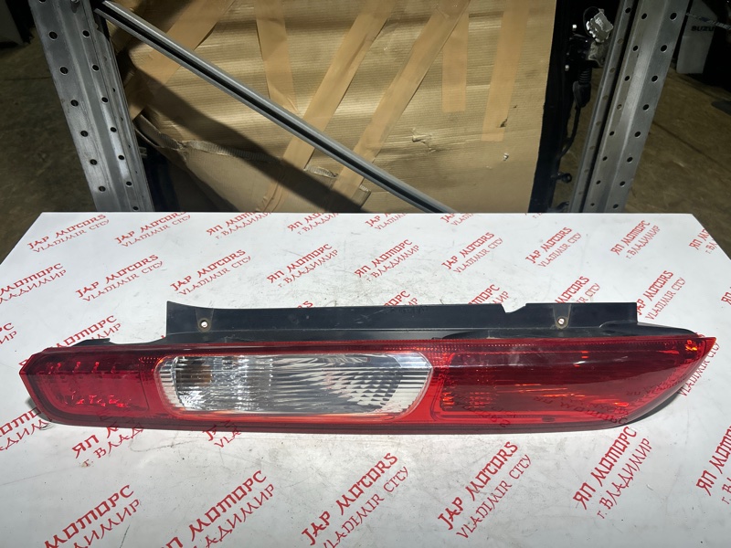 Фонарь задний, 2000 рублей, Владимир