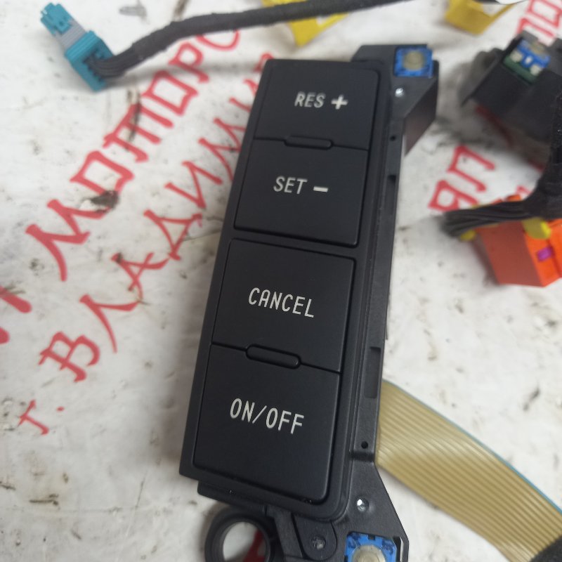 Кнопки на руль, 4000 рублей, Владимир