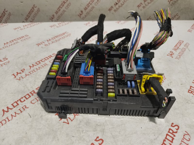 Блок предохранителей, 10000 рублей, Владимир