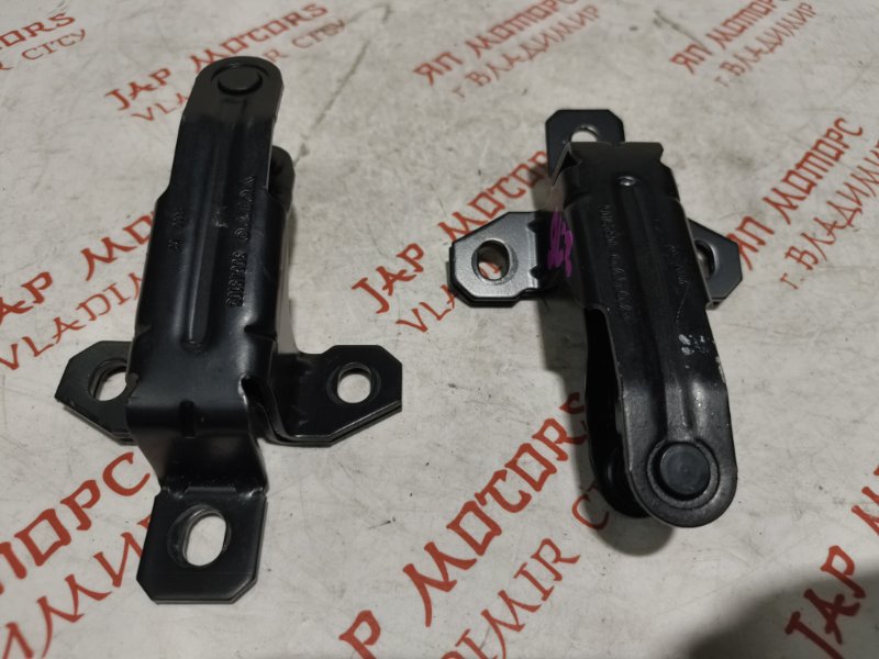 Замок капота, 1000 рублей, Владимир