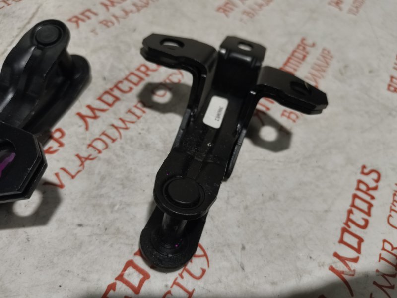 Замок капота, 1000 рублей, Владимир