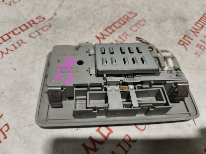 Плафон подсветки салона, 1000 рублей, Владимир