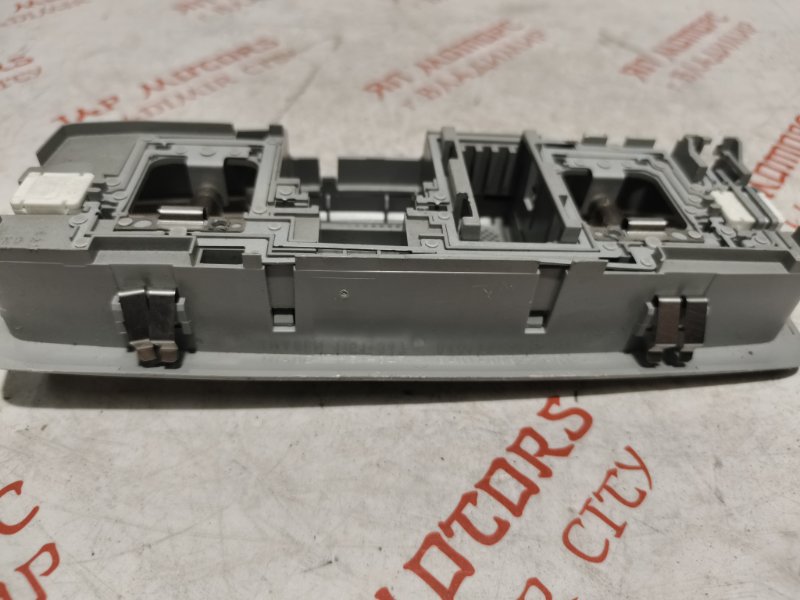 Плафон подсветки салона, 500 рублей, Владимир