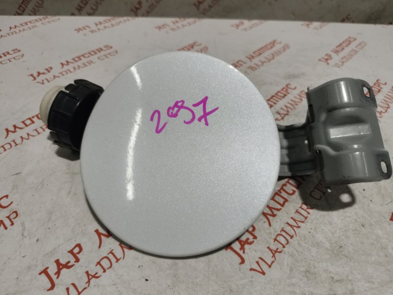 Лючок топливного бака, 1000 рублей, Владимир