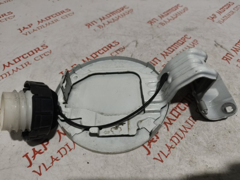 Лючок топливного бака, 1000 рублей, Владимир