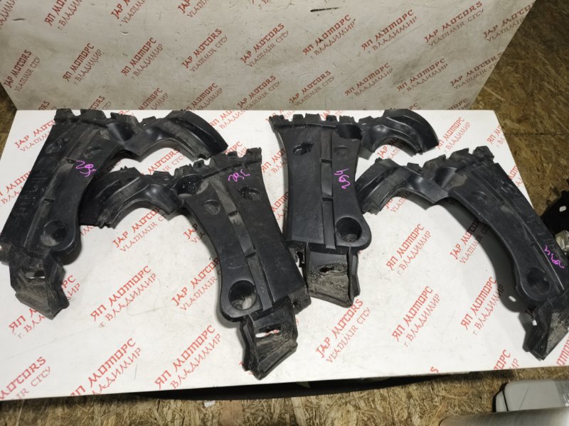 Крепление бампера, 2000 рублей, Владимир