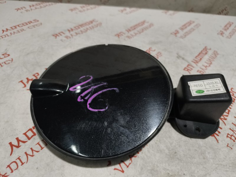 Лючок топливного бака, 500 рублей, Владимир