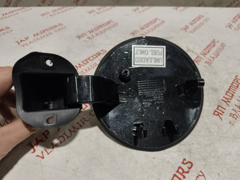 Лючок топливного бака, 500 рублей, Владимир