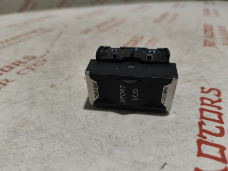 Кнопка, 2000 рублей, Владимир