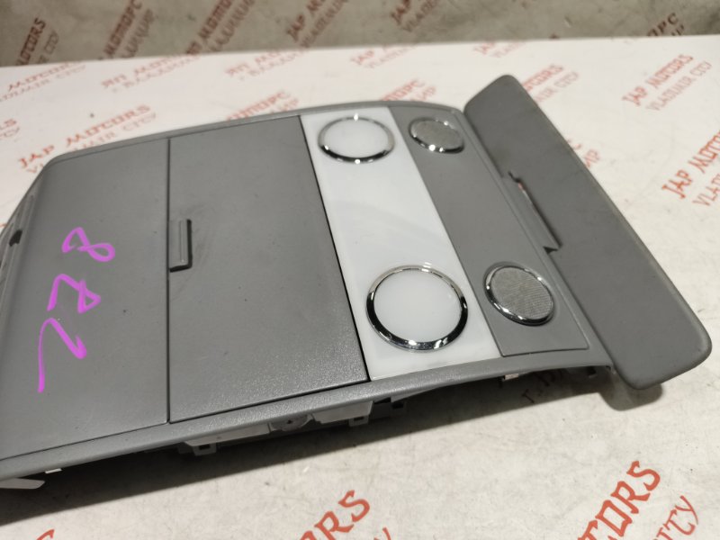 Плафон подсветки салона, 3000 рублей, Владимир