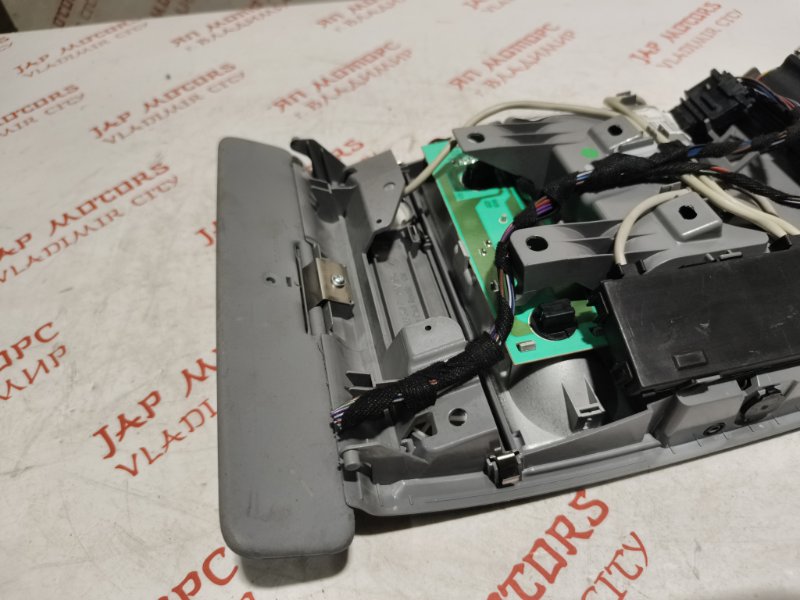 Плафон подсветки салона, 3000 рублей, Владимир