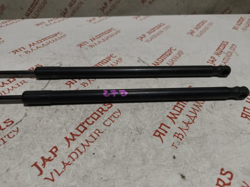 Амортизатор капота, 1500 рублей, Владимир