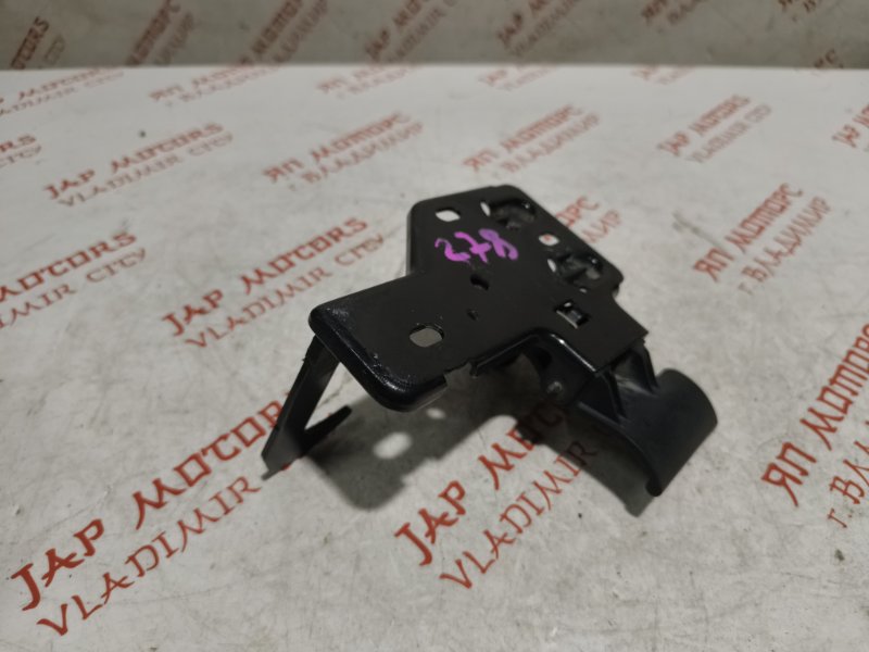 Замок капота, 1000 рублей, Владимир