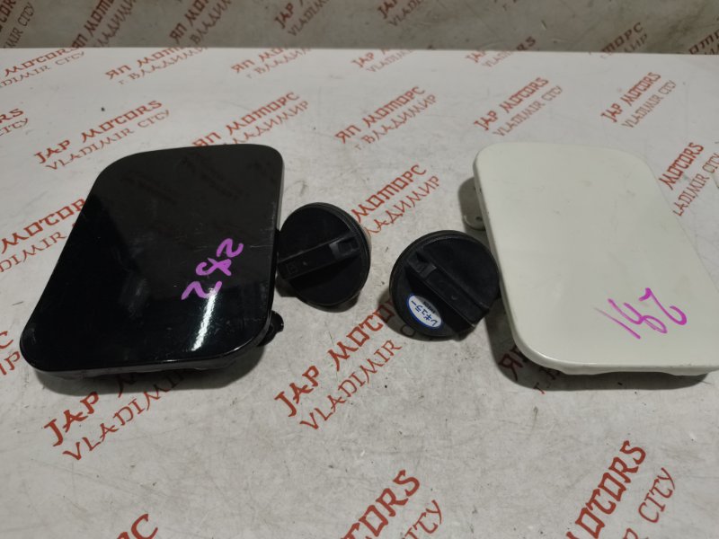 Лючок топливного бака, 1000 рублей, Владимир