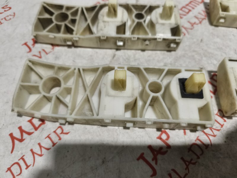 Крепление бампера, 750 рублей, Владимир