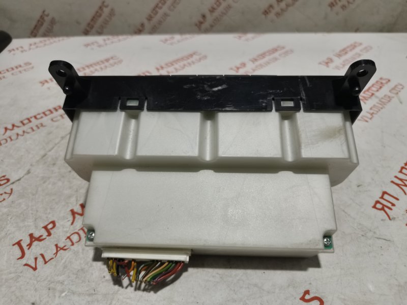 Блок управления климат-контролем, 1000 рублей, Владимир