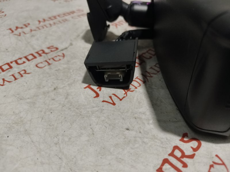 Зеркало заднего вида салонное, 2500 рублей, Владимир