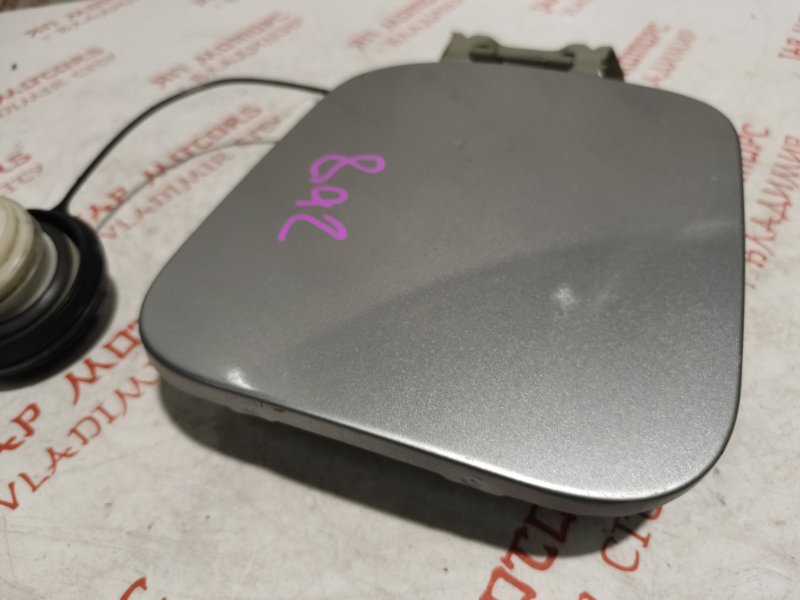 Лючок топливного бака, 1000 рублей, Владимир