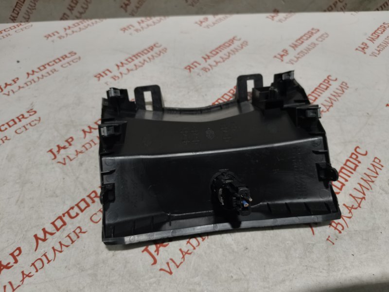 Накладка в салоне, 750 рублей, Владимир