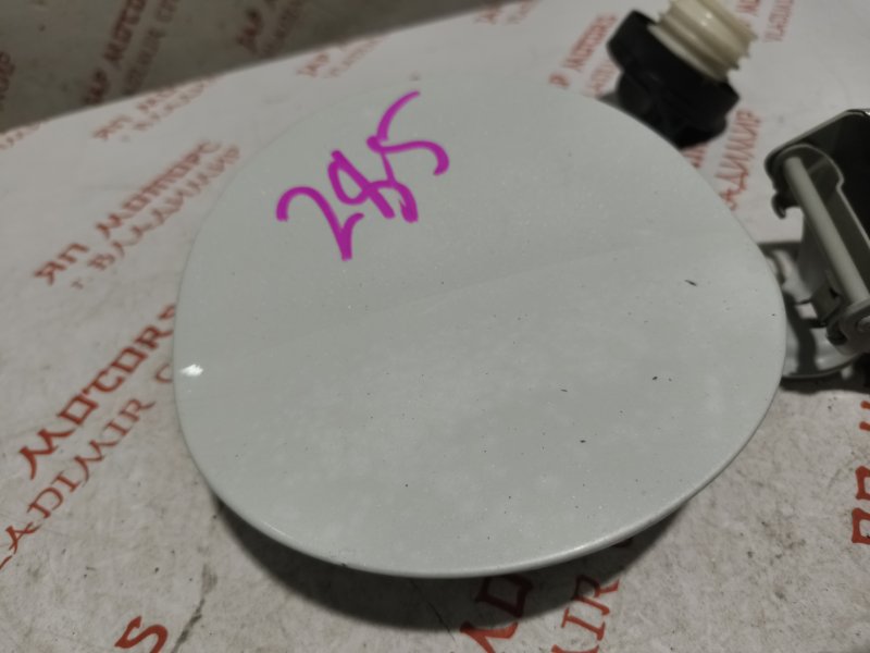 Лючок топливного бака, 1000 рублей, Владимир