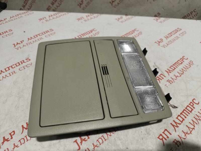 Плафон подсветки салона, 2000 рублей, Владимир