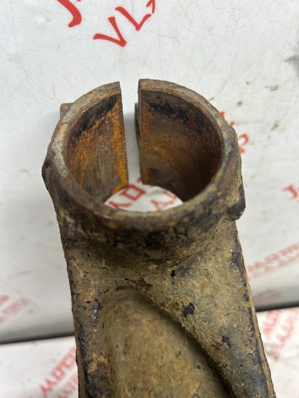 Кулак поворотный, 3000 рублей, Владимир