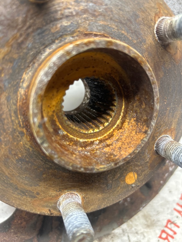 Кулак поворотный, 2000 рублей, Владимир