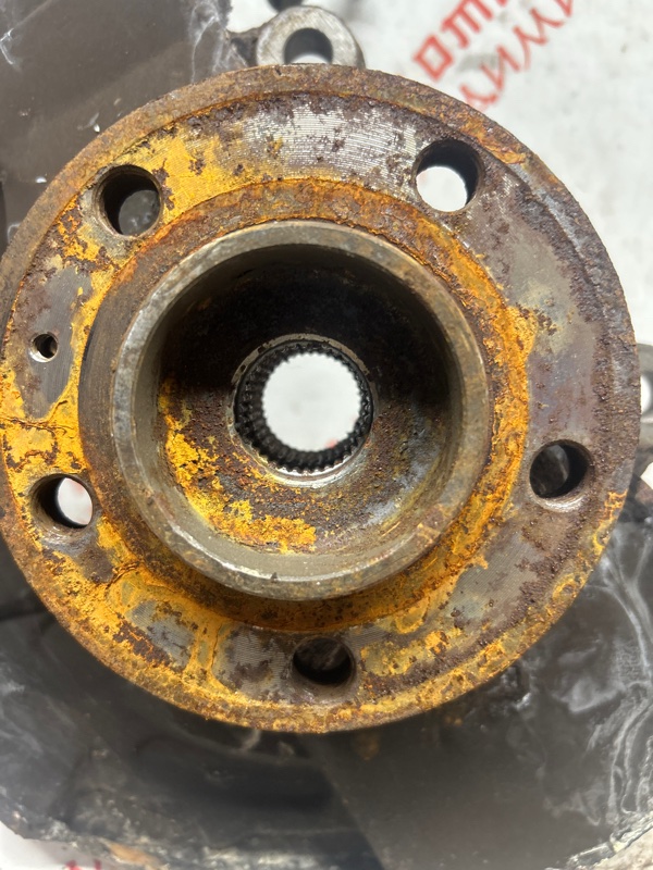 Кулак поворотный, 3000 рублей, Владимир