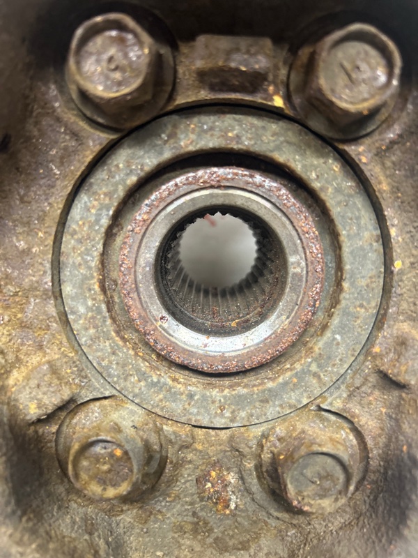 Кулак поворотный, 1500 рублей, Владимир