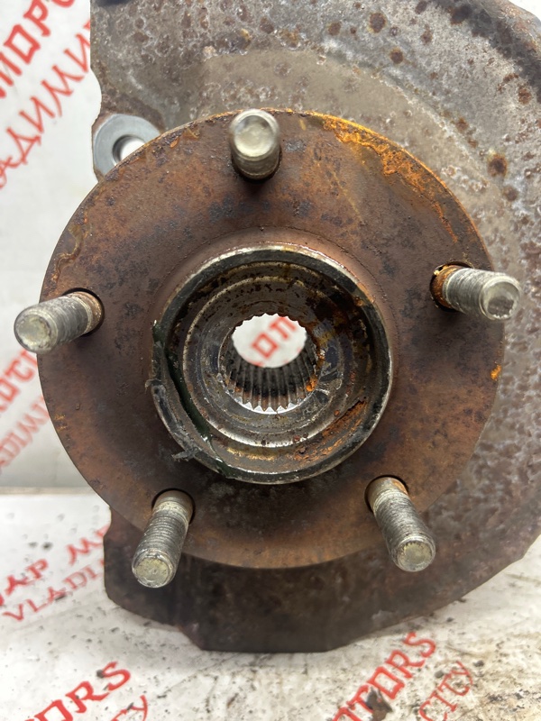 Кулак поворотный, 2000 рублей, Владимир