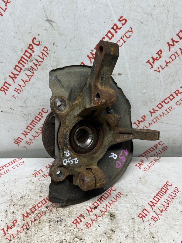 Кулак поворотный, 3000 рублей, Владимир