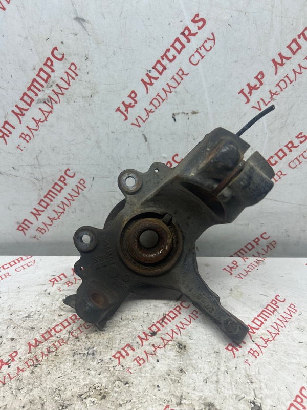 Кулак поворотный, 2000 рублей, Владимир