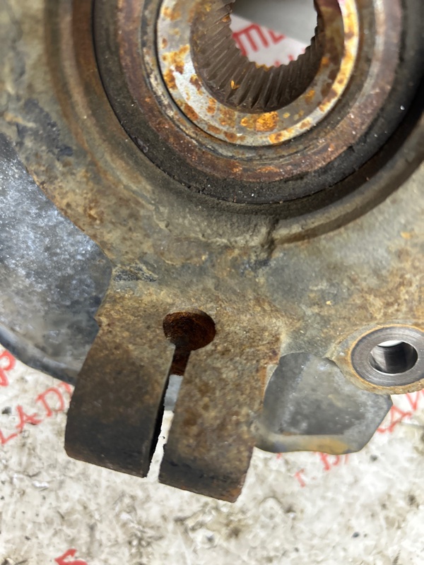 Кулак поворотный, 2000 рублей, Владимир