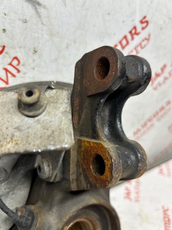 Кулак поворотный, 5000 рублей, Владимир