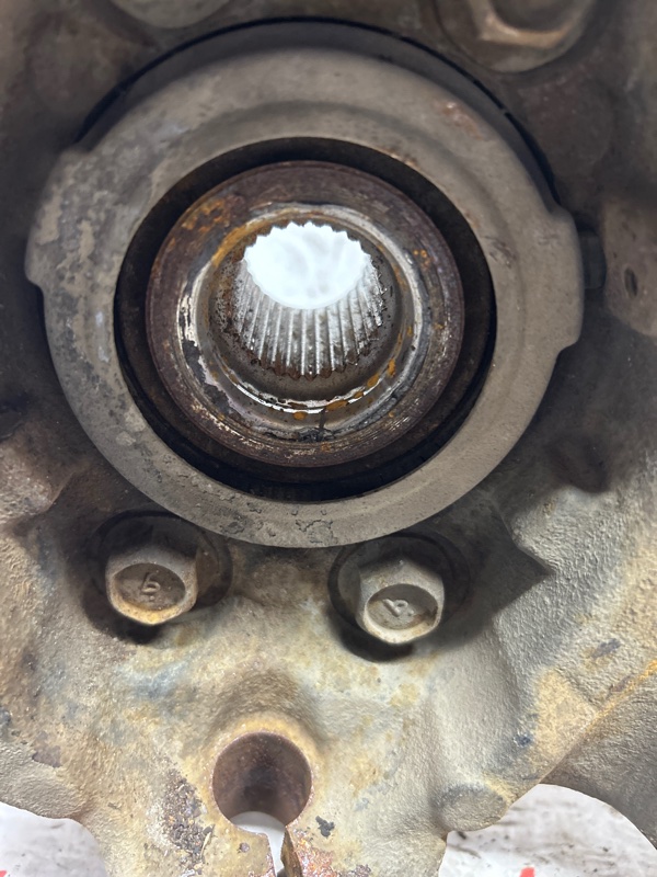 Кулак поворотный, 3000 рублей, Владимир