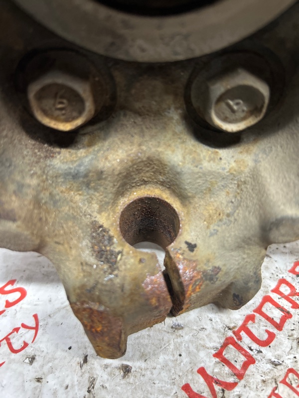 Кулак поворотный, 3000 рублей, Владимир