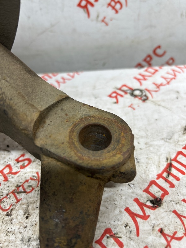 Кулак поворотный, 3000 рублей, Владимир