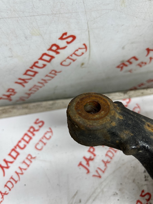 Кулак поворотный, 3000 рублей, Владимир